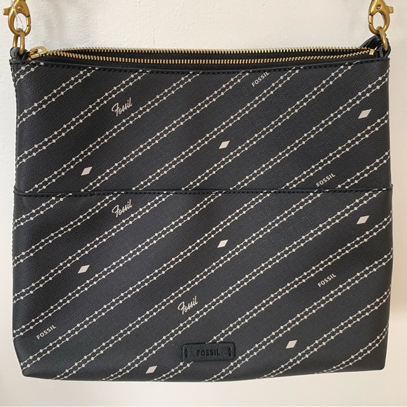 Fossil Fiona Crossbody Bag Black Zip Closure Front Back Pockets - Picture 4 of 13